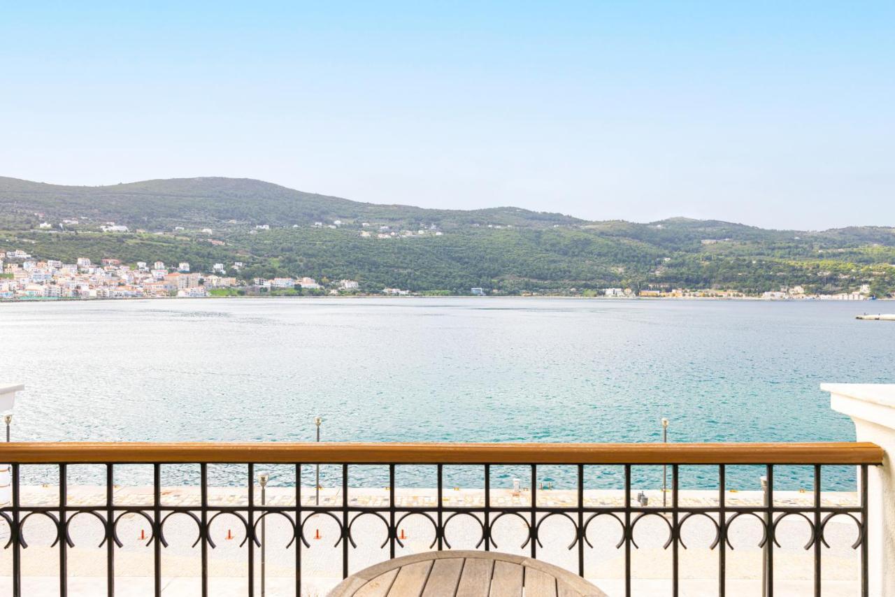 Aeolis Hotel Samos Town Exterior photo