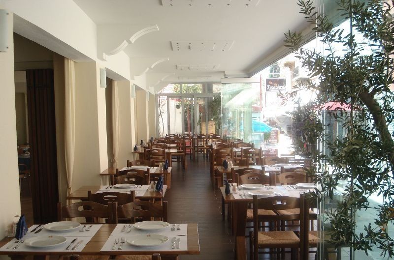 Aeolis Hotel Samos Town Exterior photo